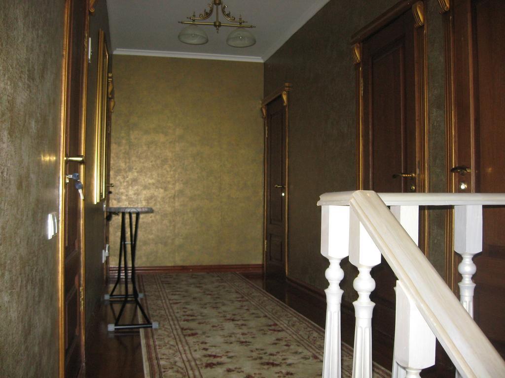 Guesthouse Grand Canyon Камианец-Подилский Екстериор снимка