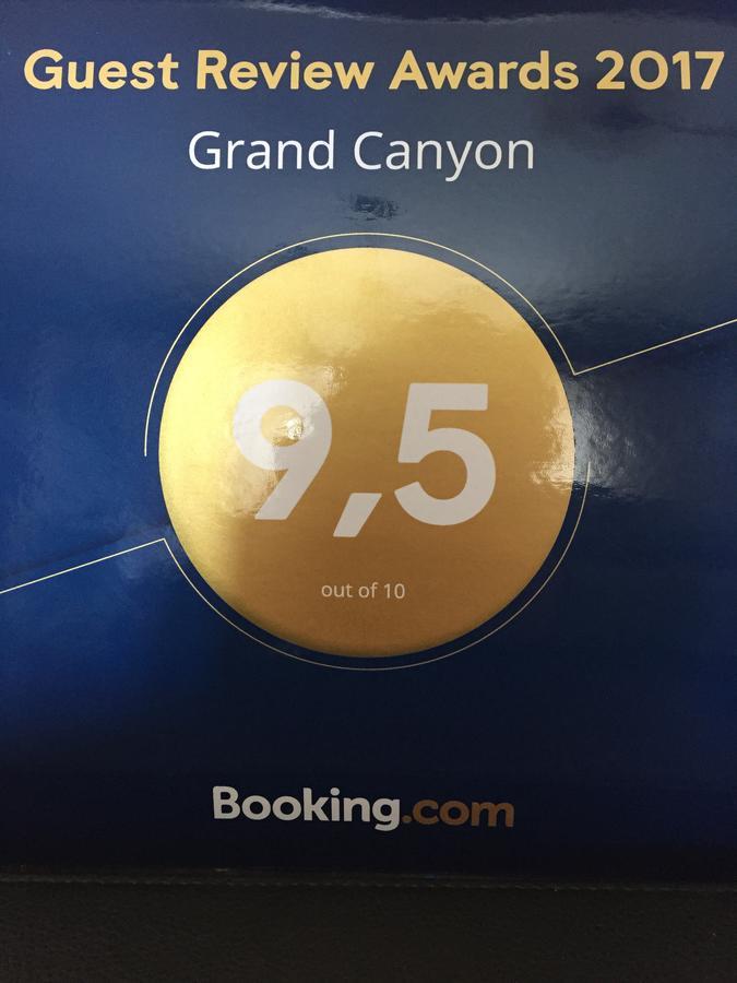 Guesthouse Grand Canyon Камианец-Подилский Екстериор снимка
